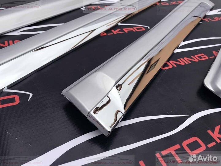 Молдинги дверей Toyota Land Cruiser Prado 150 I723