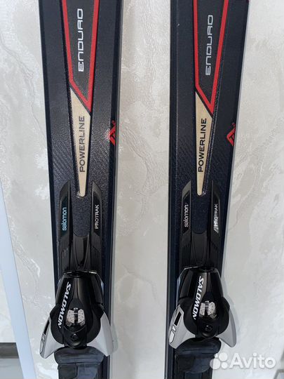 Горные лыжи Salomon