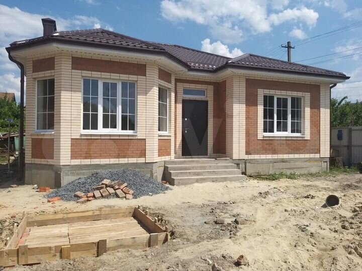 Дом 100 м² на участке 3 сот.