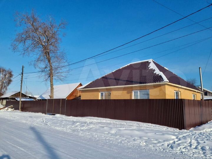 Дом 102 м² на участке 8 сот.