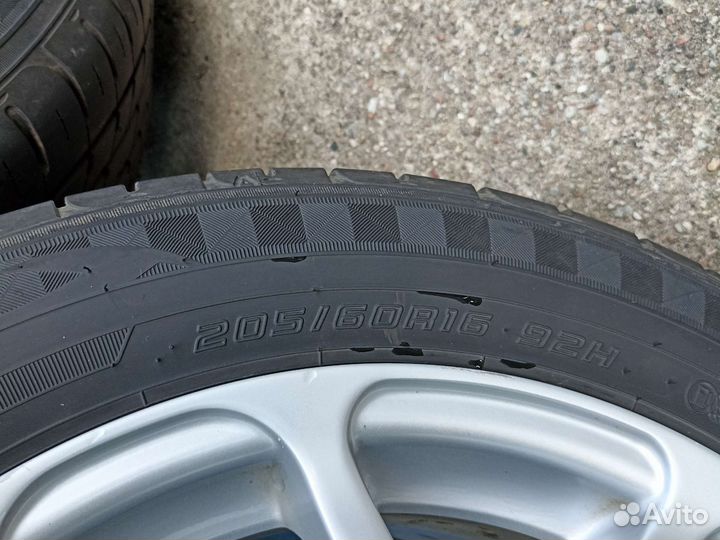 Литые диски kosei с резиной dunlop 205*60*R16