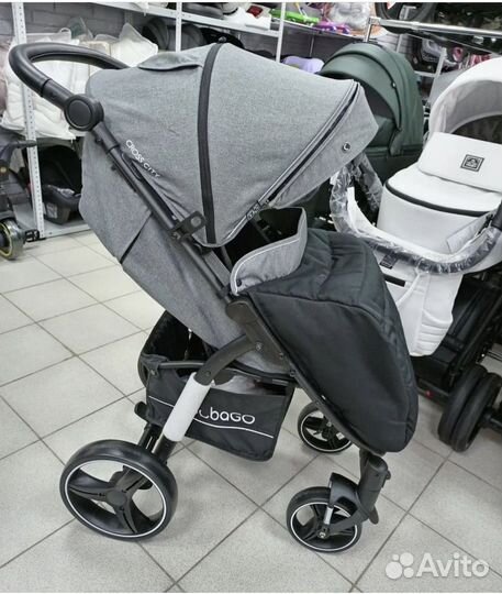 Прогулочная коляска новая