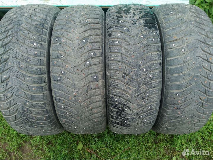Kumho WinterCraft SUV Ice WS31 195/65 R15