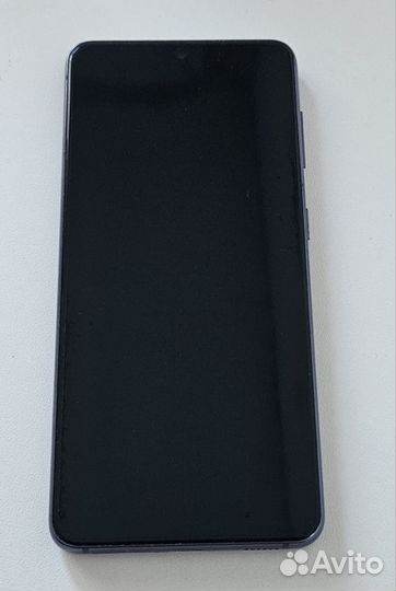 Samsung Galaxy S21 5G, 8/256 ГБ