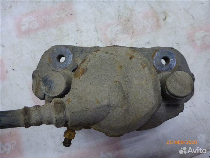 Суппорт передний правый Kia Shuma S-1 BF 1998