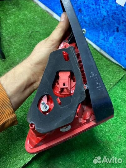 Фонарь в крышку левый Peugeot 3008 2012