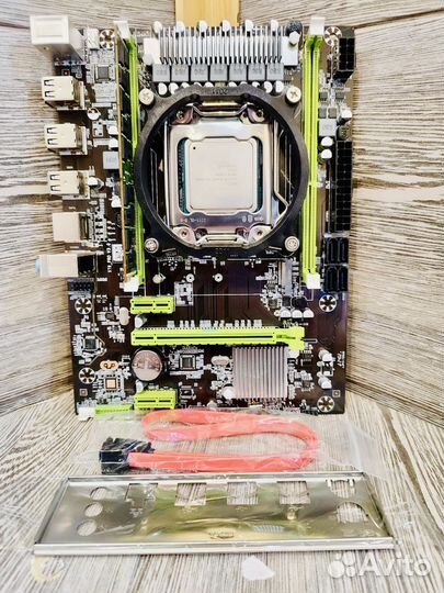 Комплект x79 2011 Xeon E5 2650v2 8gb