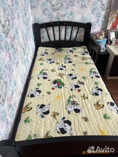 Детская кровать от 3 лет с матрасом бу