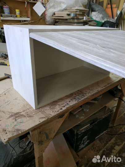 Навесной шкаф (верхний) горизонтальный, для кухни