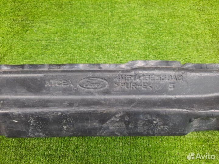 Пыльник крыла передний правый Ford Focus 2 Hb 1.6