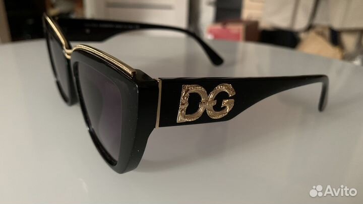 Солнцезащитные очки Dolce & Gabbana