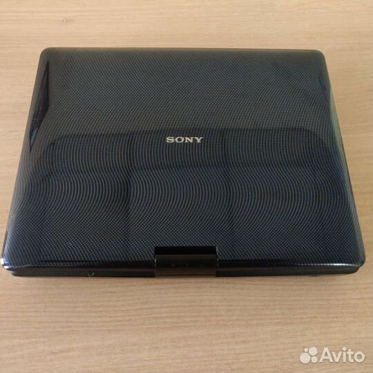 Портативный blu ray плеер Sony BDP-S1X и диски