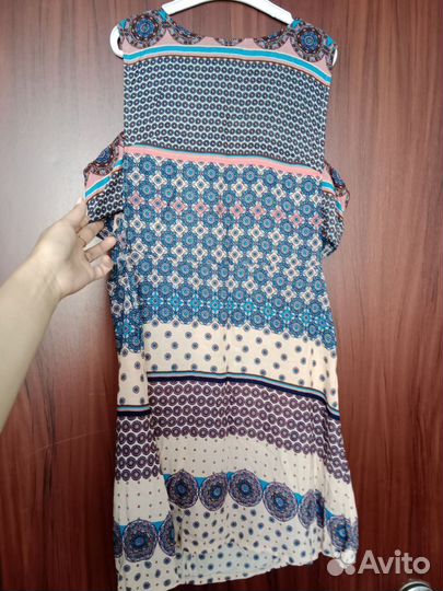 Платье Boohoo 42