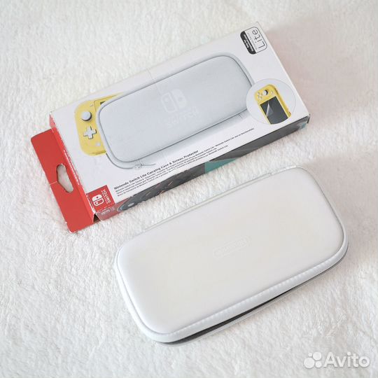 Чехол Nintendo Switch Lite Оригинал Белый