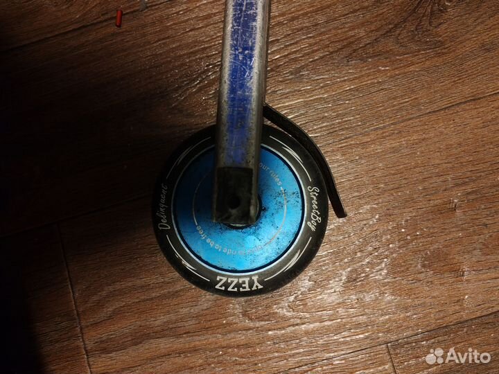 Трюковой самокат стрит