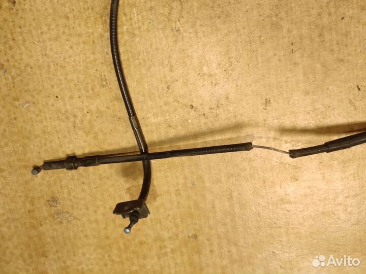 Трос блокировки заднего колеса Yamaha axis 100