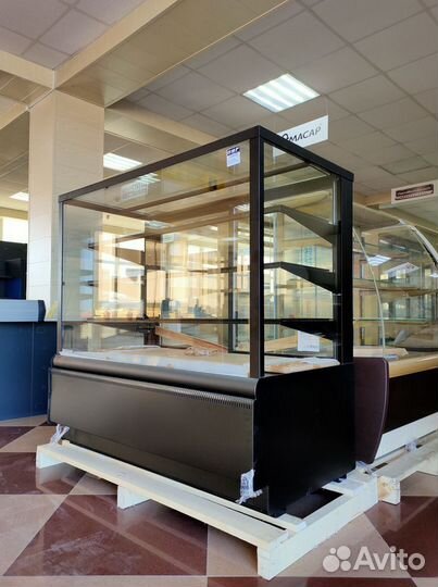 Кондитерская витрина Carboma Cube Люкc