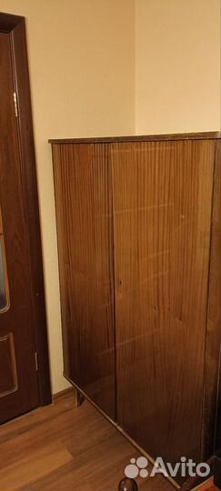 Шкаф для одежды бу