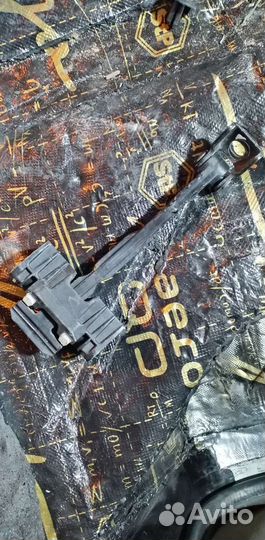 Ограничитель двери газель некст