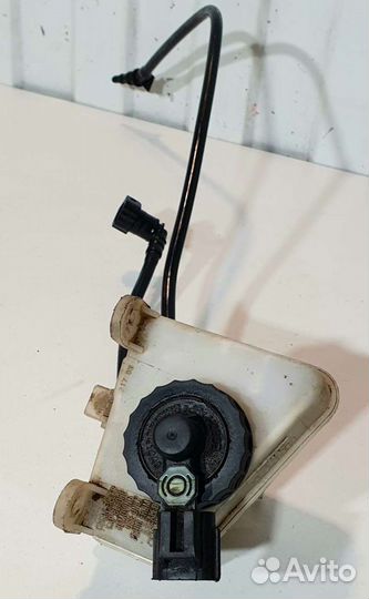 Бачок тормозной жидкости Ford Focus I