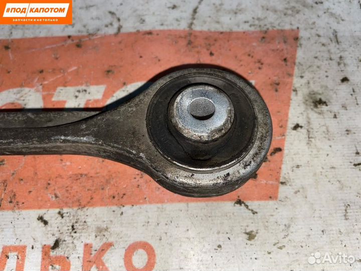 Рычаг передний правый верхний Audi A4 B8/8K 2010