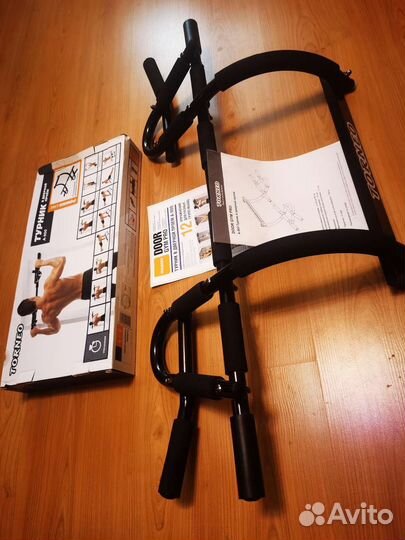 Турник настенный torneo