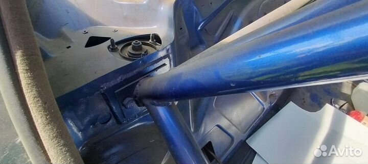 Каркас безопасности e34