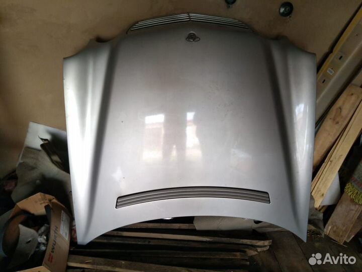 Мерседес Е210