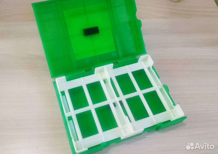 Бокс для хранения SSD и жестких дисков. коробка