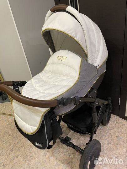 Коляска zippy 3 в 1