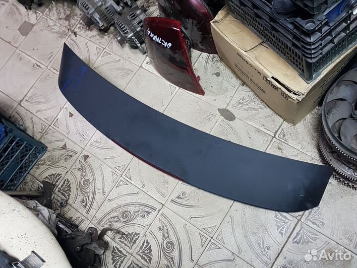 Спойлер крышки багажника Ford Focus 2 хэтчбек