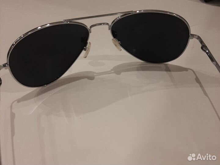 Солнцезащитные очки авиатор