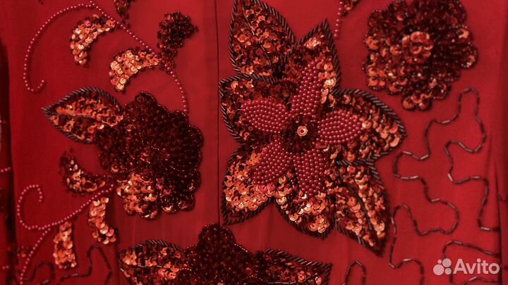 Платье винтаж на плечиках 44