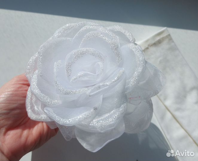 Бант для волос, шпильки, перчатки