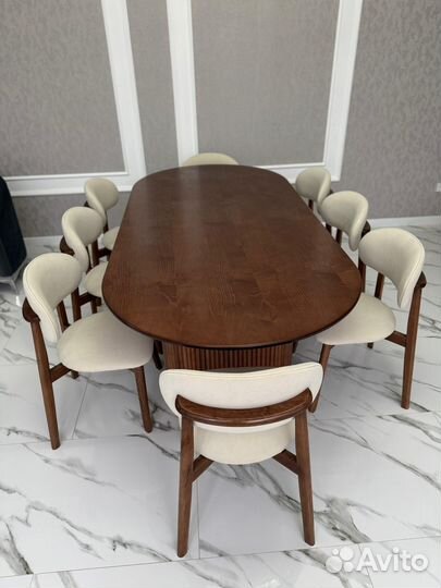 Стол и стулья комплект