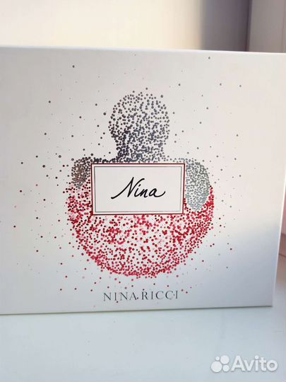 Коробка подарочная Nina Ricci