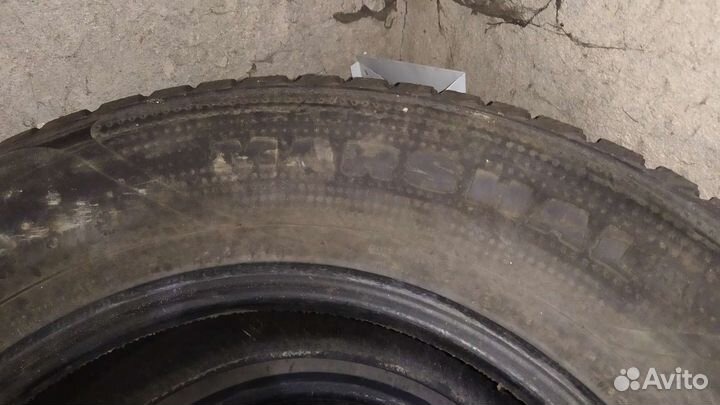 Marshal I'Zen RV Stud KC16 255/65 R17 176H