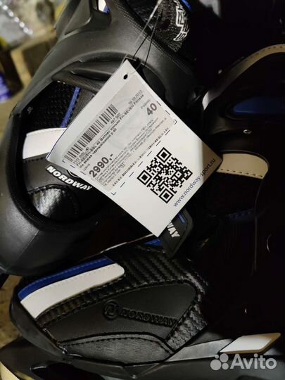 Коньки подростковые новые