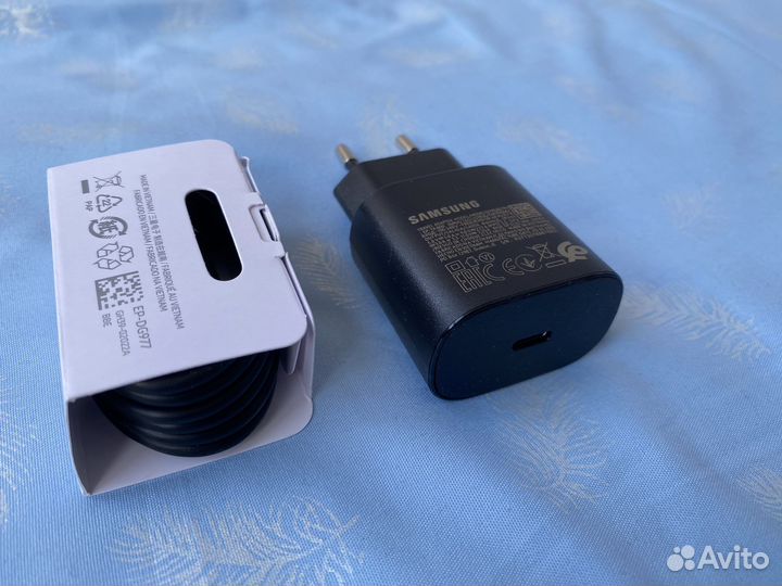 Быстрый зарядный адаптер Samsung + кабель type-c