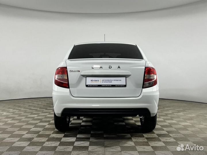 LADA Granta 1.6 МТ, 2023, 9 000 км