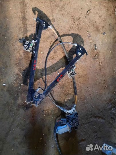 Стеклоподъемник передний левый Mercedes cl c215