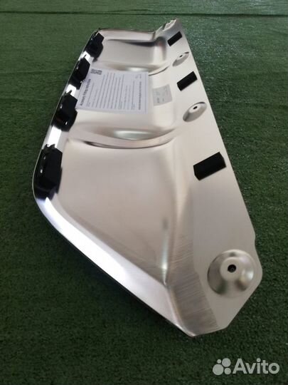 Защита заднего бампера на Jaguar