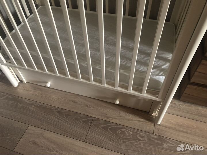 Кроватка детская