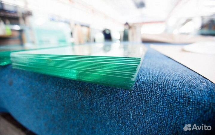 Закаленное защитное стекло