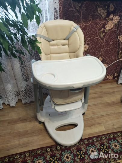 Стульчик для кормления Peg Perego Tatamia