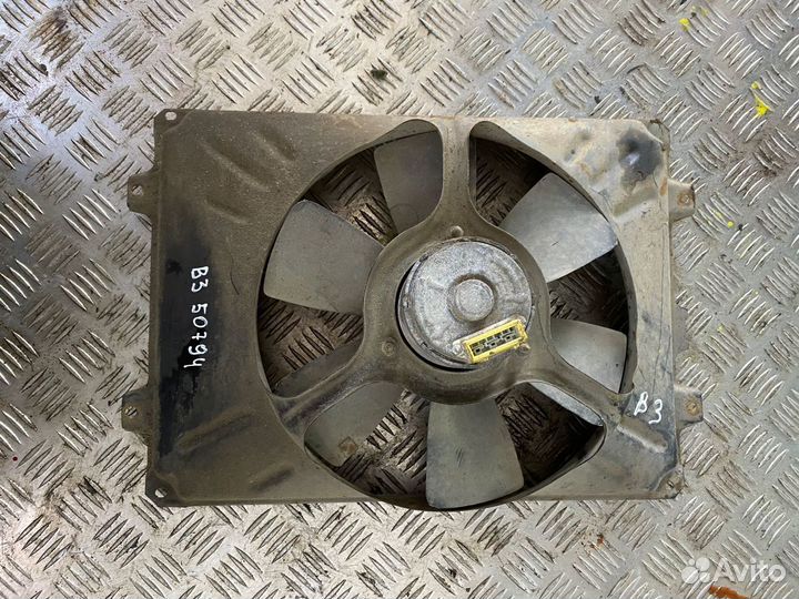 Вентилятор радиатора в сборе Passat B3