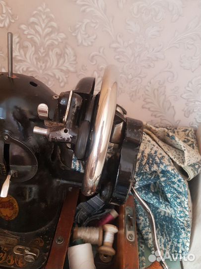 Швейная машина подольск ручная