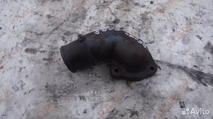 35001 патрубок водяной 4897254 Корпус термостата DAF55LF 1407125 CE162C