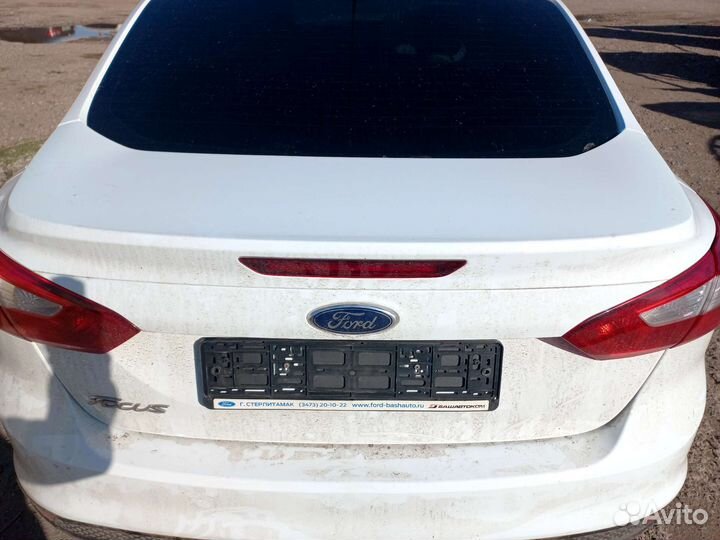 Крышка багажника Ford Focus 3 седан