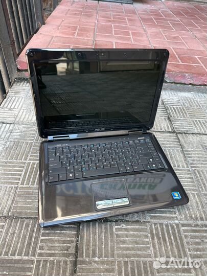 Asus надежный Intel, 4Gb, для учебы и работы